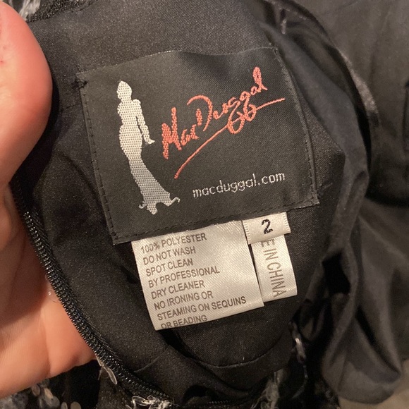 NWOT Mac Duggal sequin ball gown - Picture 13 of 14